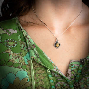 Jewellery: Bumble Bee Moon Shadow Necklace