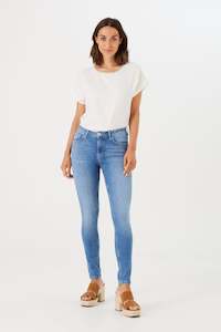 Celia Superslim fit Jean - Medium Used