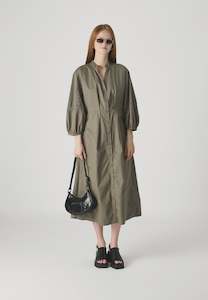 Jeovana Petronia 3/4 Sleeve Dress - mulled Basil