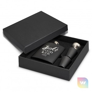 120421 – Dalmore Hip Flask Gift Set Waikato Printing Company