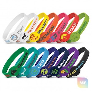 117055 – Xtra Silicone Wrist Band – Debossed Waikato Printing Company