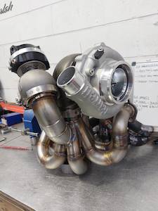 2JZ GTE VVTI Stainless Series Manifold | Top Mount