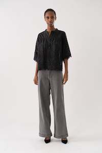 Clothing: Lollys Laundry Louise Blouse - Black