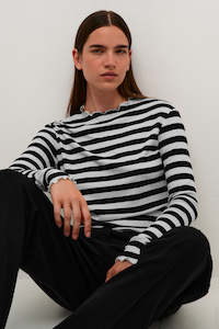 Clothing: Karen by Simonsen Candace LS  Big Stripe Tee - Black/Smoke