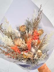 Dried flower: Auburn Bouquet