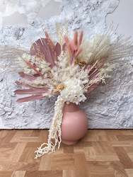 Dried flower: Bubble Gum Vase