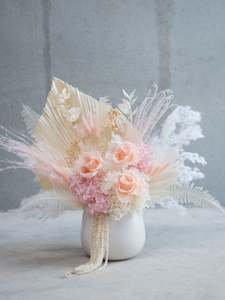 Dreamy Soft Grande Vase