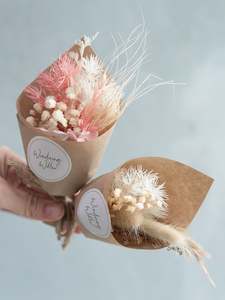 Wandering Willow's Party Favors: Mini Posies