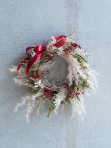 Dried flower: 2024 Mini Christmas Wreath