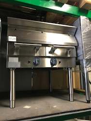 Equipment repair and maintenance: ELECTROLUX E9GRGHGCF0 900Xp Gas Char Grill 800Mm