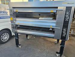 Equipment repair and maintenance: Deck oven Para Mount MB-932A+2S+2B Electronic 2 Deck oven on Stand on wheels with warranty in Excellent condition