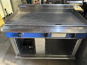 Blue Seal Evolution Series GP518-CB - 1200mm Gas Griddle Cabinet Base With Warranty