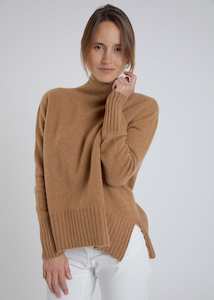 Amorezzo Sweater