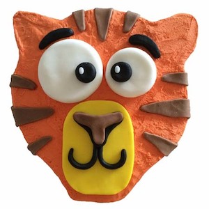 Cute DIY Tiger Cake Kit Jungle themed cake ideas