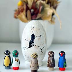 Gift: Manu nesting egg