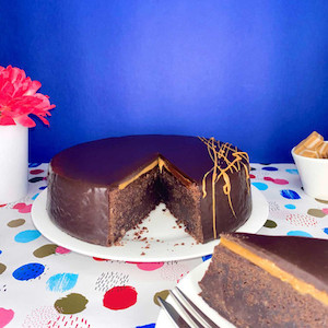 Chocolate: Caramel Chocolate Mud Cake