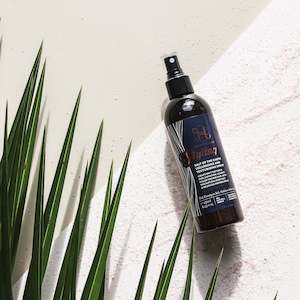 Health supplement: Salt of the Earth Volumising & Texturising Spray