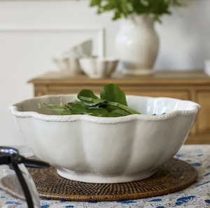 Dinner Sets: Scilla Serving Bowl