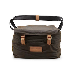 Wells Oilskin Insulated Picnic Cooler Bag