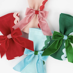 Meri Meri Velvet Bow Napkin Rings