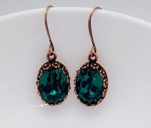 Copper Bezel Oval Emerald Green Swarovski Crystal Earrings – Wendi Lindsay Jewellery