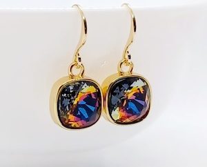 Golden Volcano 10mm Swarovski Cushion Earrings – Wendi Lindsay Jewellery