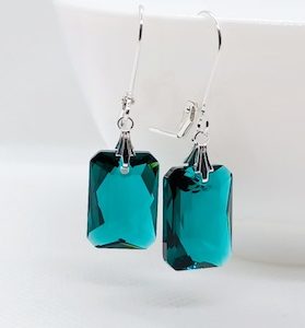 Emerald Green Swarovski Emerald Cut Rectangle Earrings – Wendi Lindsay Jewellery