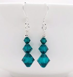 Emerald Green 3 Bicone Swarovski Crystal Earrings – Wendi Lindsay Jewellery