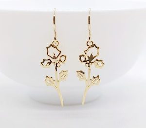 Shiny Gold Holly Earrings – Wendi Lindsay Jewellery