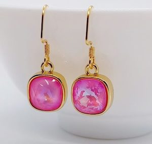 Ultra Pink Golden 10mm Swarovski Crystal Cushion Earrings – Wendi Lindsay Jewellery