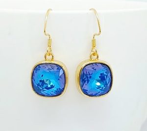 Golden Royal Blue Delite 12mm Swarovski Cushion Earrings – Wendi Lindsay Jewellery