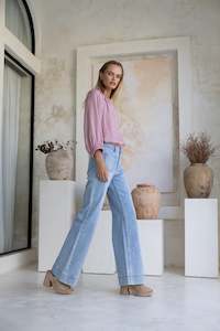 Womenswear: THEORY JEAN