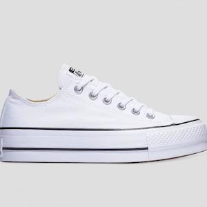 Converse - Women's Chuck Taylor Lift Canvas Low