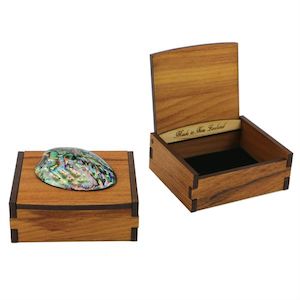 Paua Gem Rimu Box