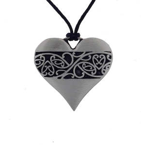 Pewter pendant heart