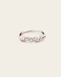 Trailblazer Elegant Eight Ring