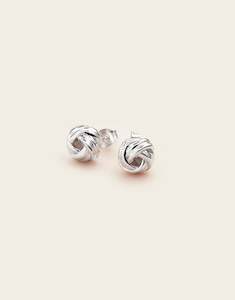 High Country Woolly Ball bundle Studs