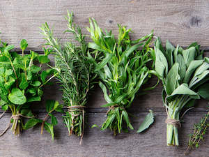 Fresh Herbs Only: Live2Give Farm Organic Fresh Herbs - Mixed 50 g Bunch