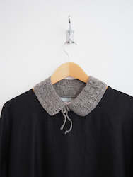 Clothing: Hand crochet collar - Grey