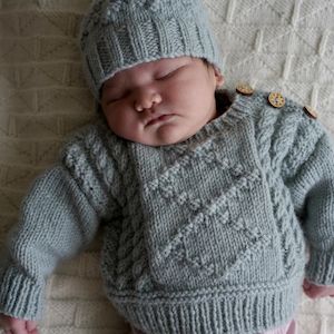 Sebbe Sweater & Hat Knitting Pattern - 8Ply (BC127)