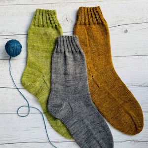 Easy Sox Knitting Pattern (1306)