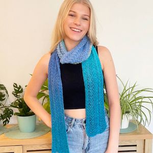 Waves Summer Scarf Knitting Pattern (N1681)