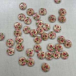 Wooden Buttons - Design 16 (15mm)