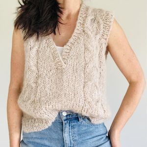 Ivy Vest Knitting Pattern (063)