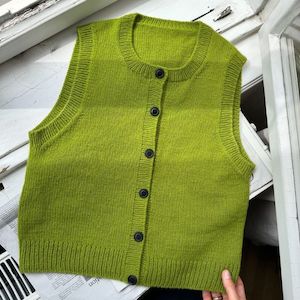 Haberdashery: Maggie Vest Knitting Pattern - PetiteKnit