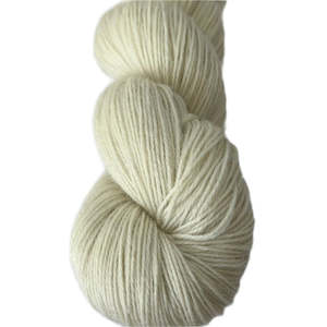 Merino/Lincoln 4ply no nylon sock yarn 100g skeins