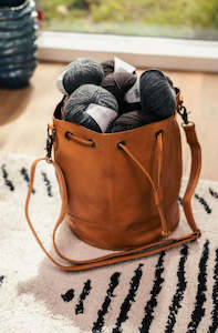 Wool scouring: Donna Project Bag