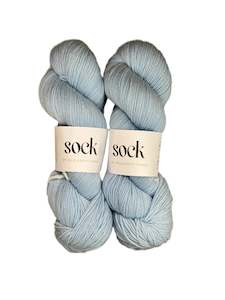 Wool scouring: SOCK 4ply - light blue