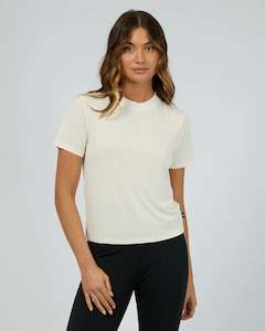 Womenswear: ALL ABOUT EVE LUXE ACTIVE TEE - VINTAGE WHITE