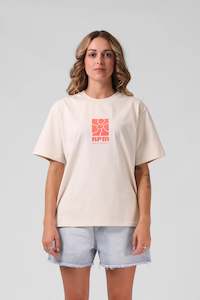 Womenswear: RPM FLOWER TEE - VINTAGE CREAM